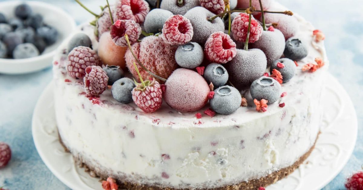 Raspberry Ripple Ice Cream Cake Recipe | Dale Farm